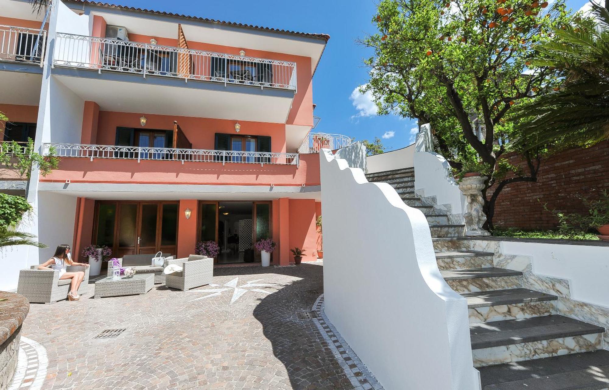 Bed and Breakfast Relais Francesca Пьяно-ди-Сорренто Экстерьер фото
