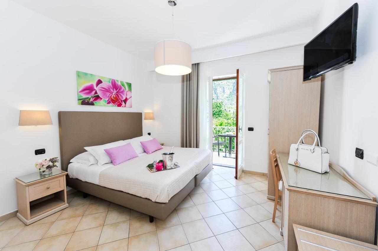 Bed and Breakfast Relais Francesca Пьяно-ди-Сорренто Экстерьер фото